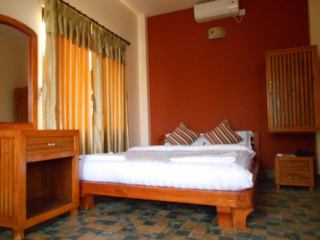 Hotel Jal Mahal Pokhara Luaran gambar