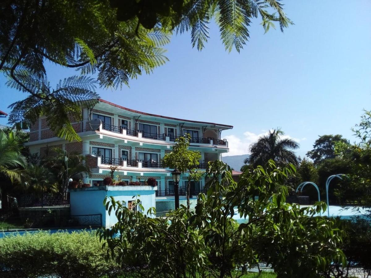 Hotel Jal Mahal Pokhara Luaran gambar